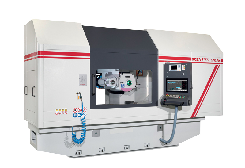 Con la rettificatrice tangenziale per piani e profili Steel Linear 18.7 CNC Linear è possibile eseguire operazioni di rettifica pendolare ma anche di rettifica in avanzamento lento (creep-feed), riuscendo così a realizzare profili concavi e convessi trasversali e longitudinali.
