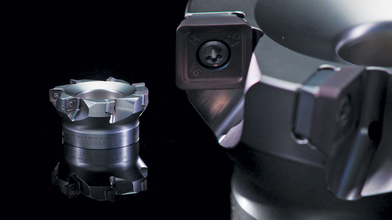 La nuova fresa T4490 è stata sviluppata da BFT Burzoni per eseguire uno spallamento retto a 90° reali con inserto quadrato. La nuova fresa T4490 è stata sviluppata da BFT Burzoni per eseguire uno spallamento retto a 90° reali con inserto quadrato.