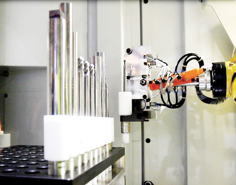 In BI-MU viene presentata anche una macchina per l’affilatura degli utensili, particolarmente adatta a svolgere compiti con processi automatizzati grazie all'uso della tecnologia RFID.